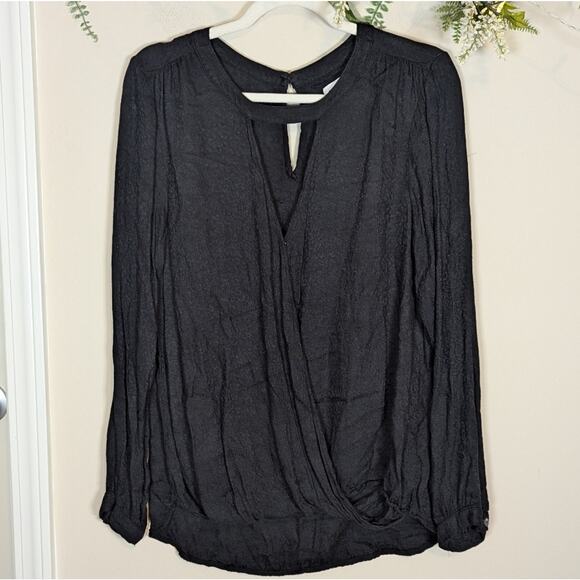 Velvet by Graham and Spencer Black Leopard Surplice Flowy Boho Blouse - Picture 1 of 11